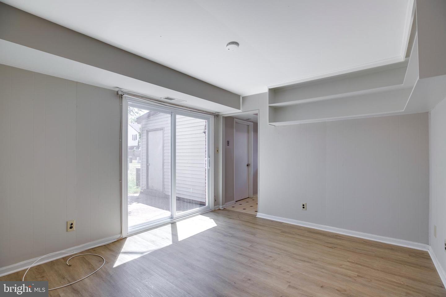 322 Clay St Property Photo 18