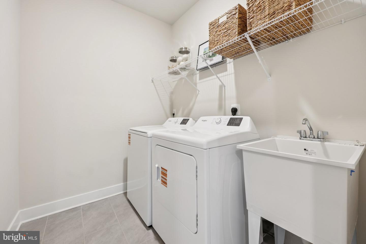11503 Chalmers Ln Property Photo 25