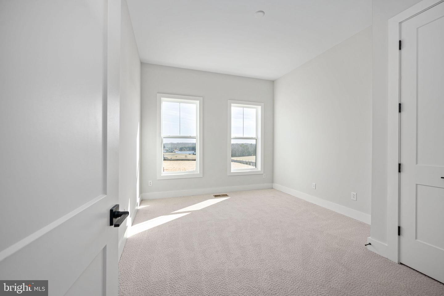 9435 Signature Way Property Photo 25