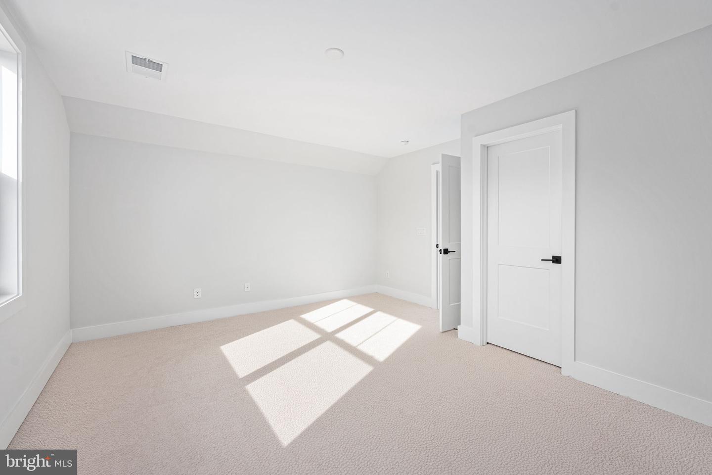 9435 Signature Way Property Photo 83