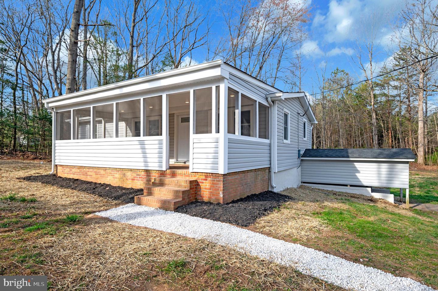 5200 HAMS FORD RD