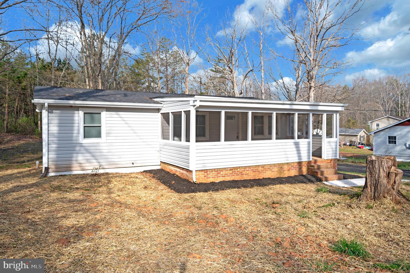 5200 Hams Ford Rd Property Photo 3