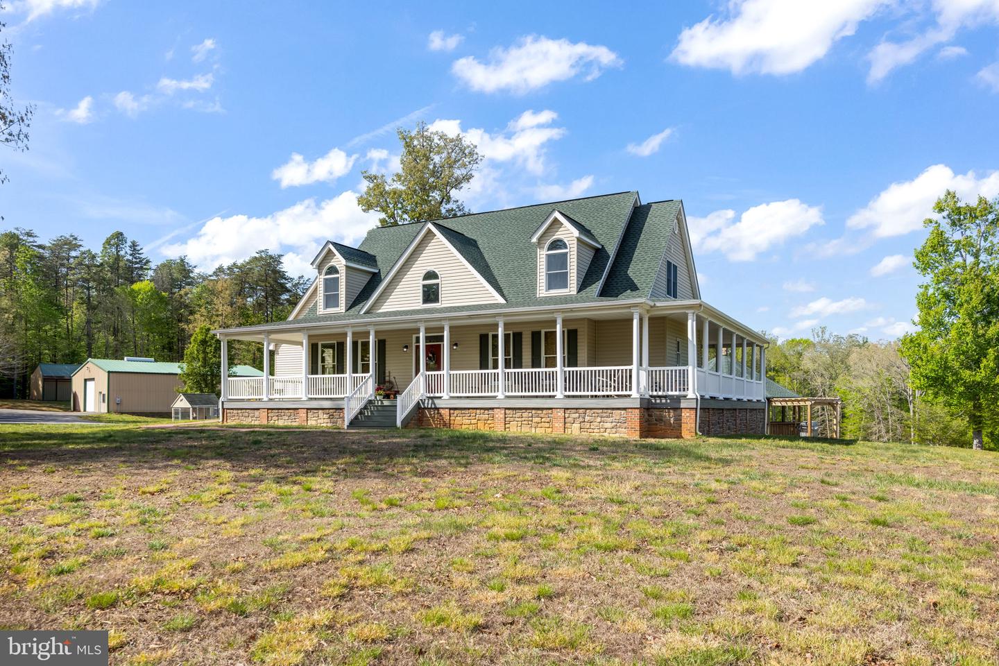 6657 Lawyers Rd Property Photo 5