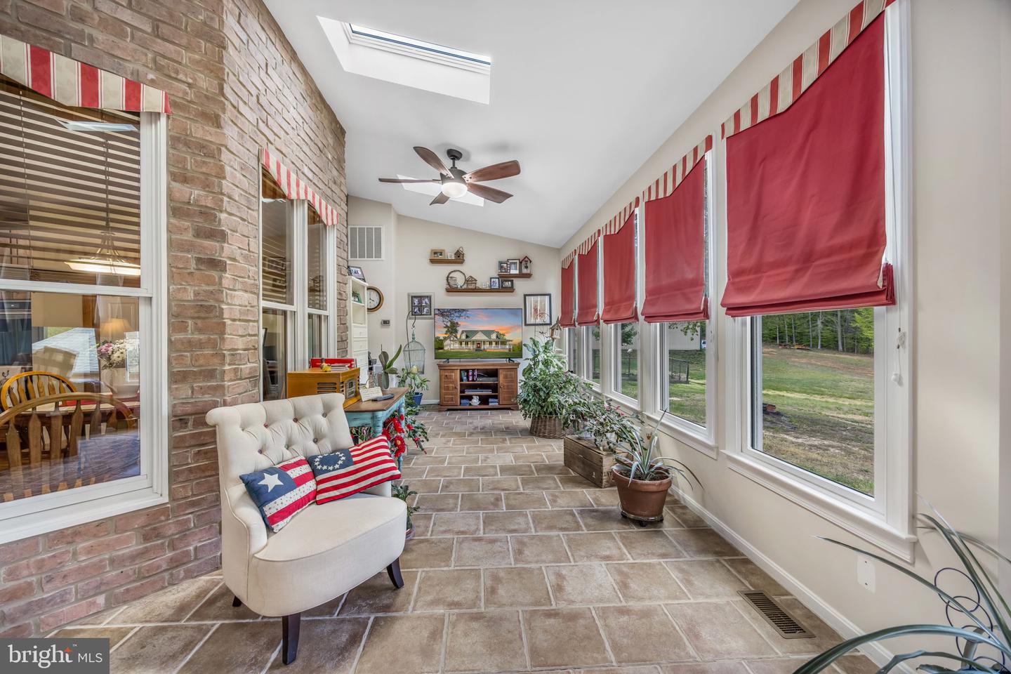 6657 Lawyers Rd Property Photo 24