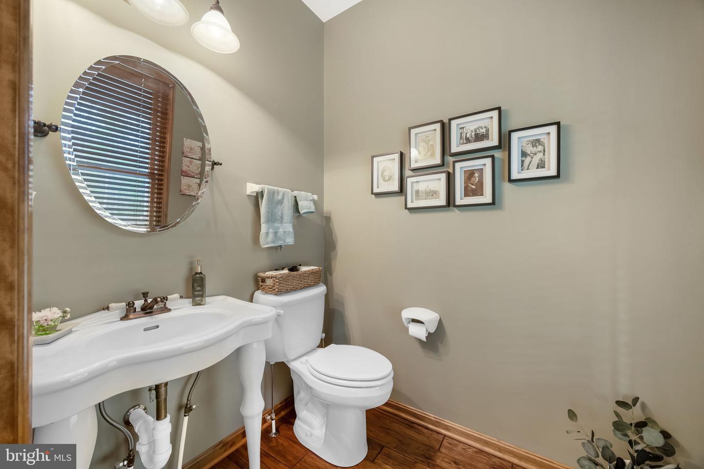 6657 Lawyers Rd Property Photo 26