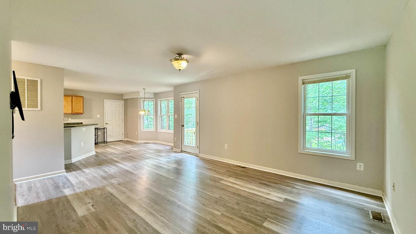 12804 Plantation Dr Property Photo 2