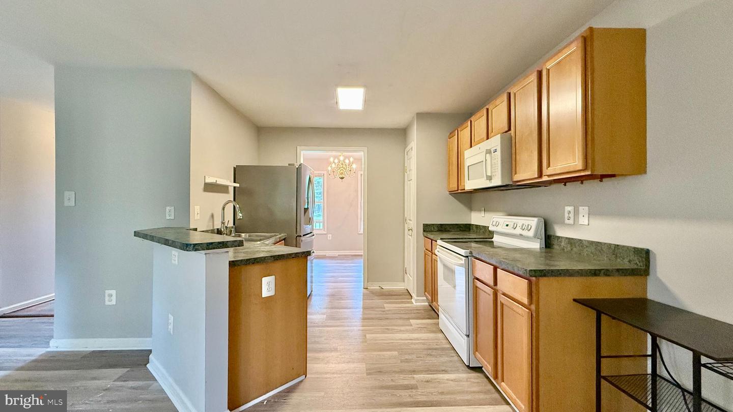 12804 Plantation Dr Property Photo 8