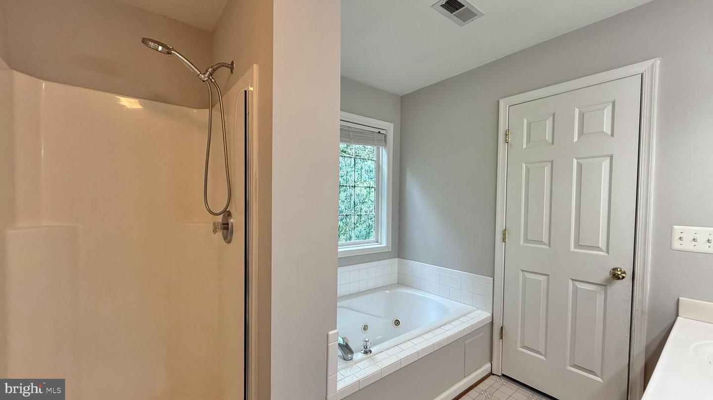 12804 Plantation Dr Property Photo 25