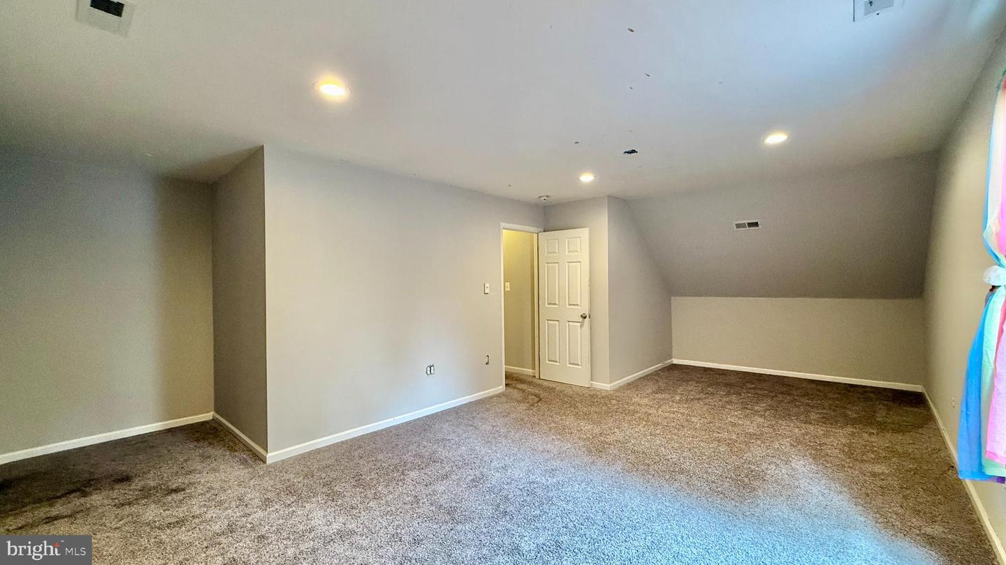12804 Plantation Dr Property Photo 37