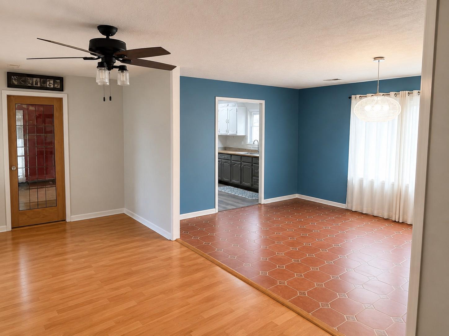 13825 Mountain View Dr Property Photo 8