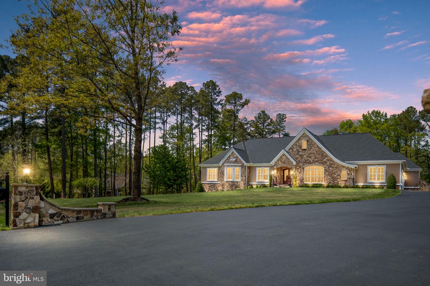 11515 Fawn Lake Pkwy Property Photo 4