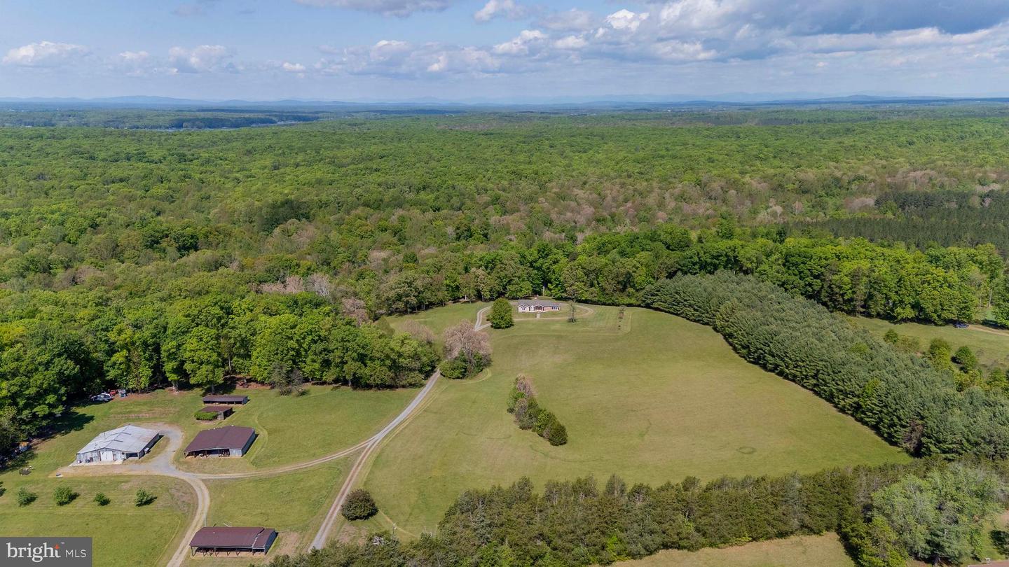 6000 Haleys Mill Rd Property Photo 2