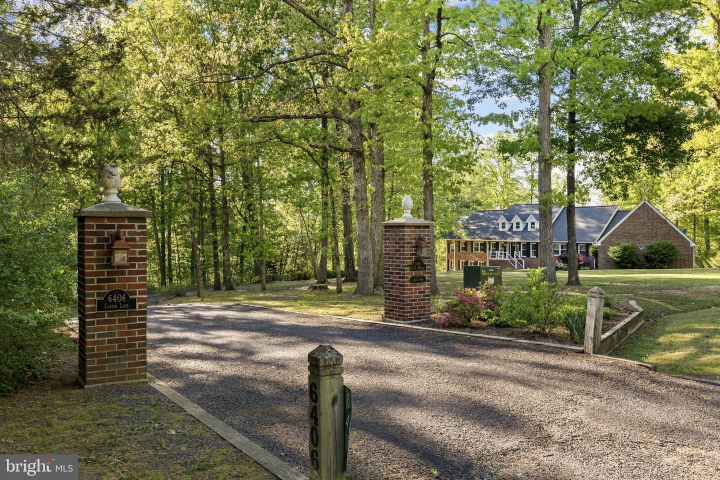 6406 Carter Ln Property Photo 16