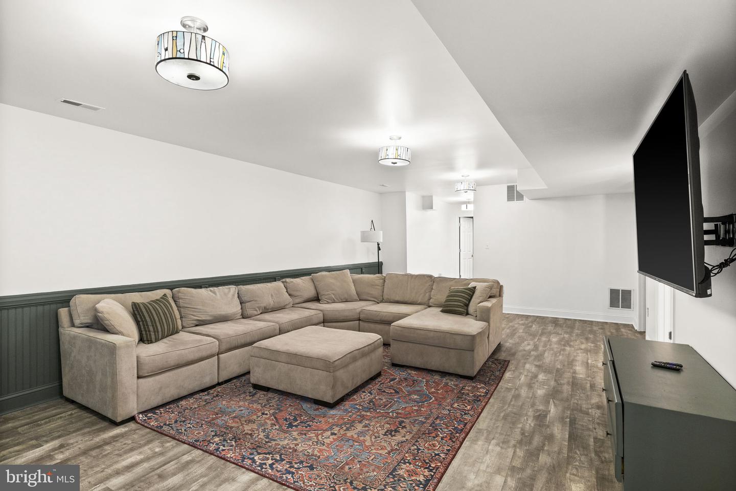 6406 Carter Ln Property Photo 51