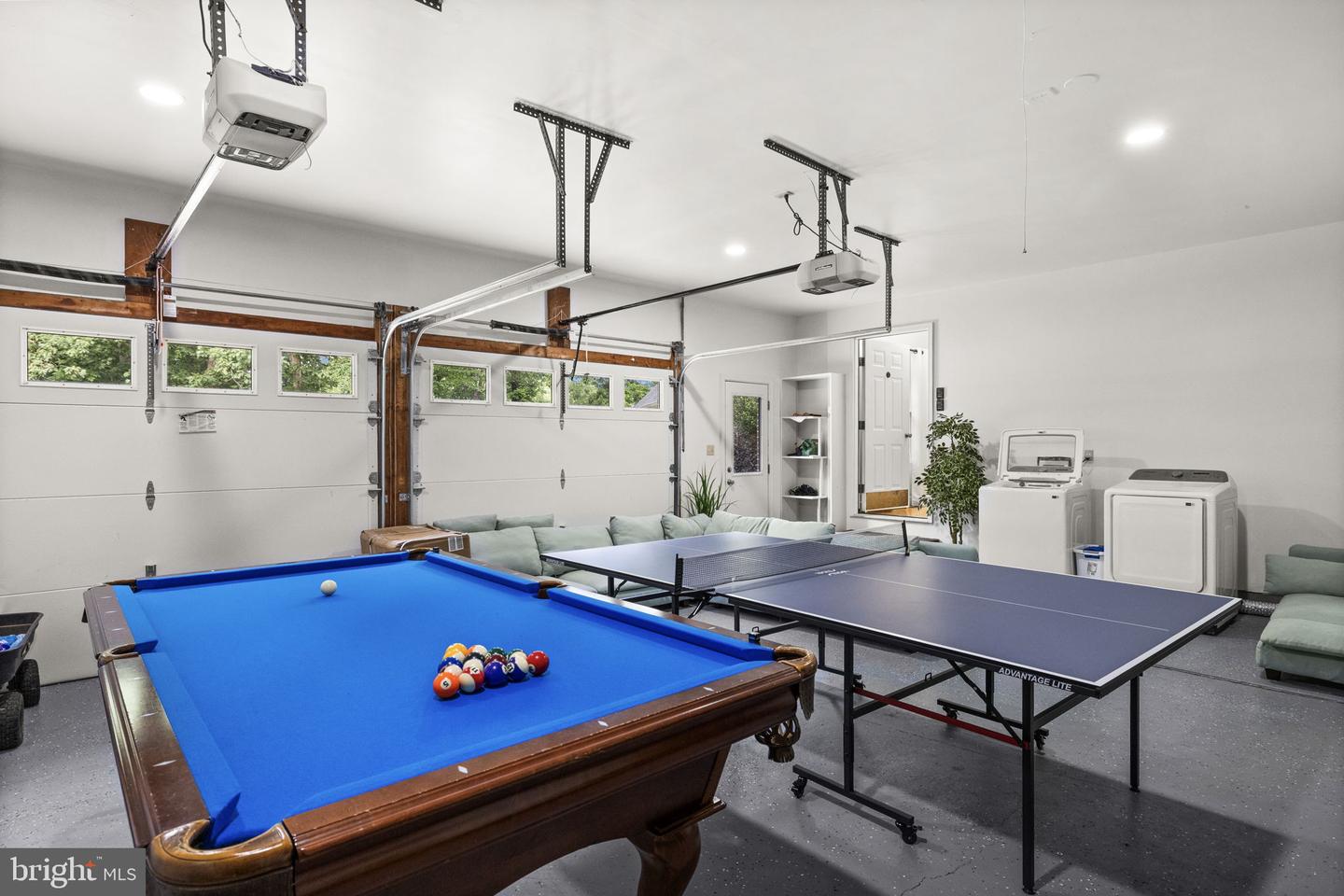 6406 Carter Ln Property Photo 61