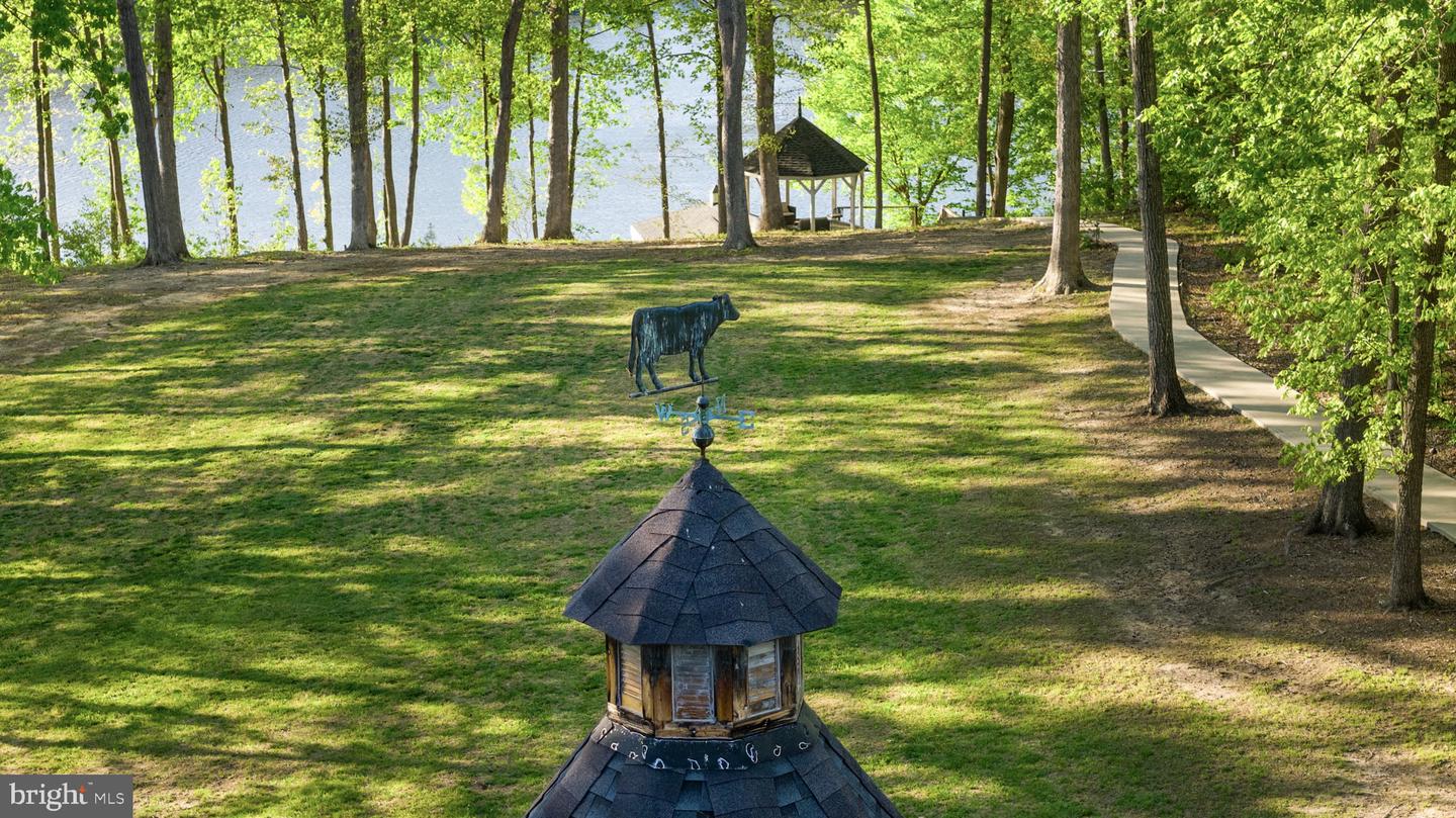 6406 Carter Ln Property Photo 79