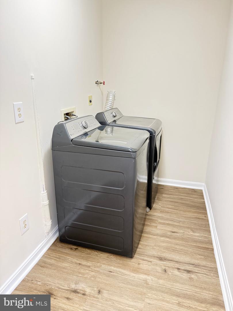 5703 Westchester Ln Property Photo 14