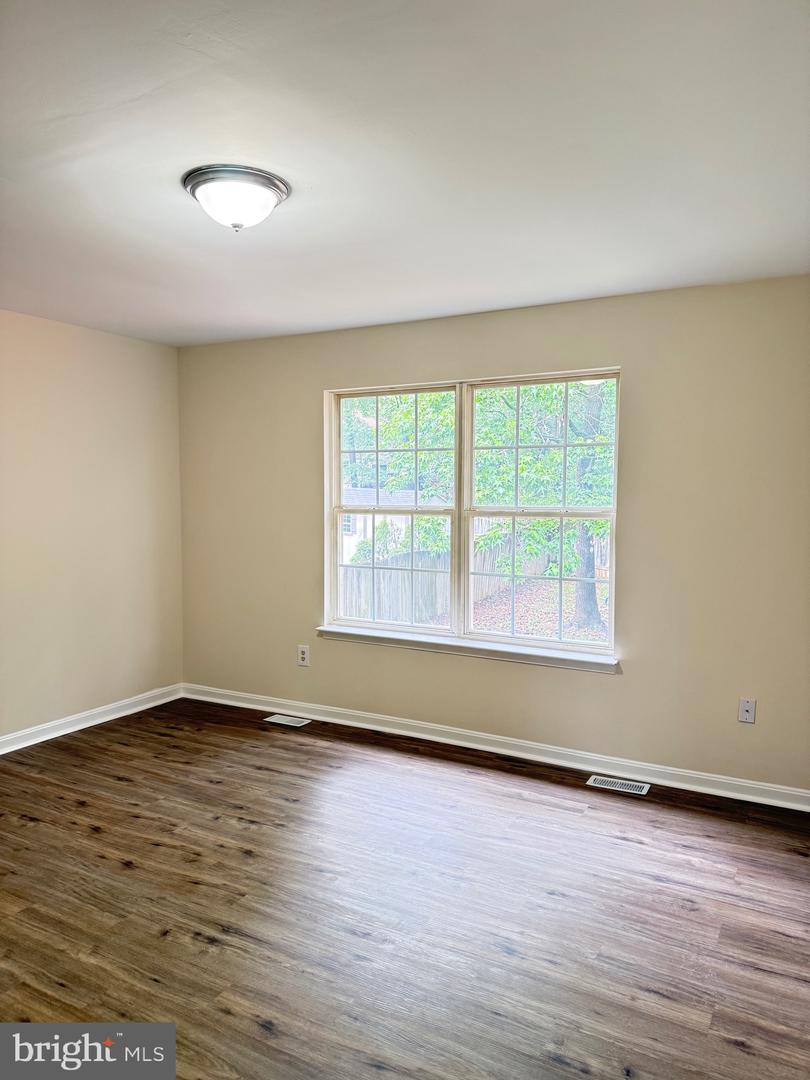 5703 Westchester Ln Property Photo 24