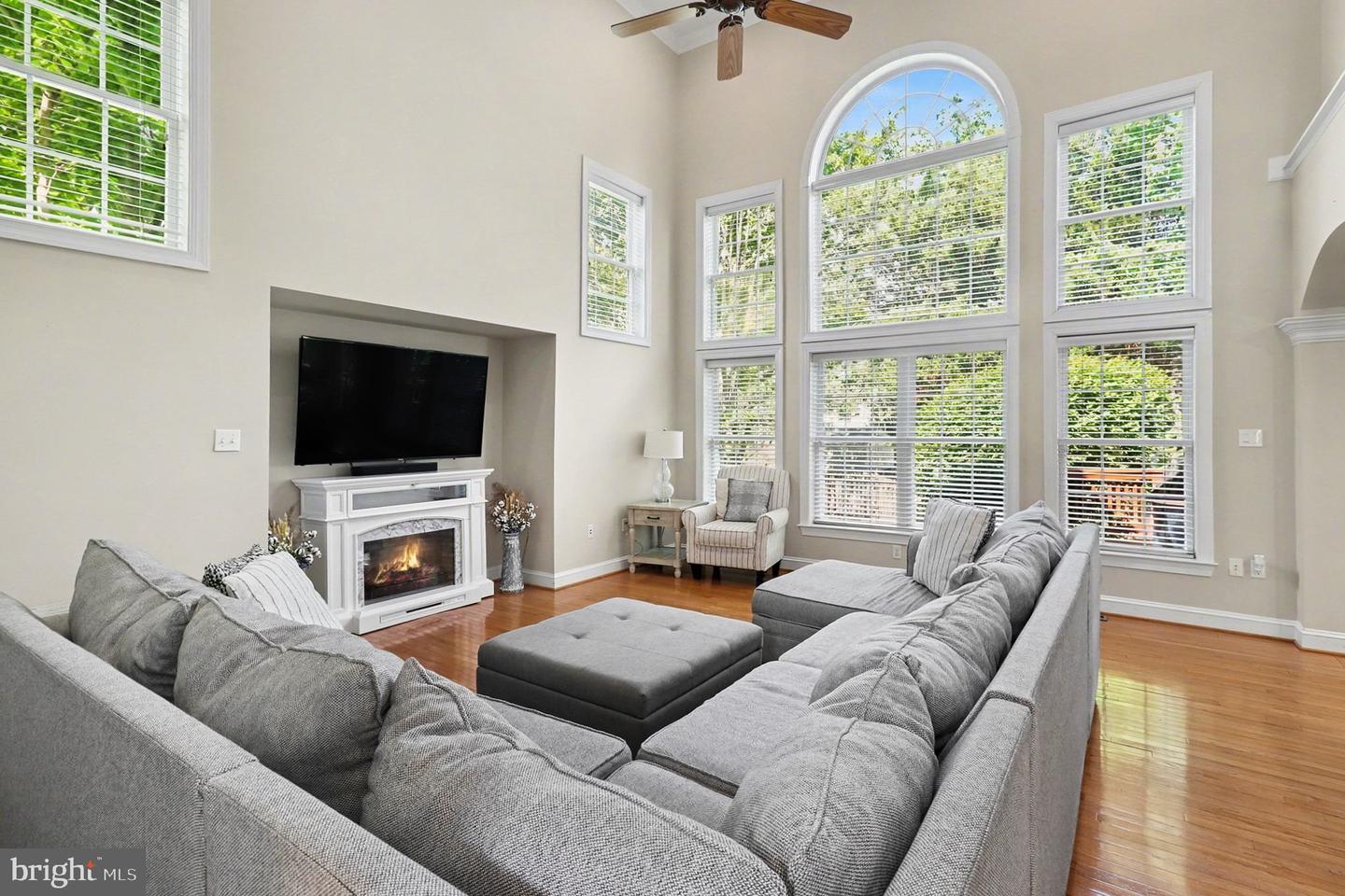 11612 River Meadows Way Property Photo 3