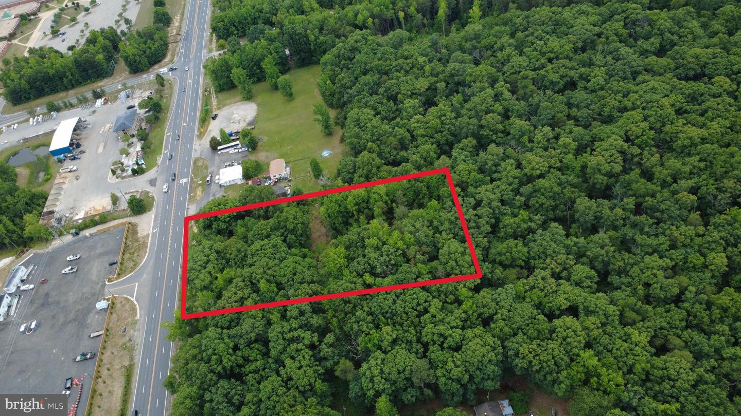 8332 Patriot Hwy Property Photo 4