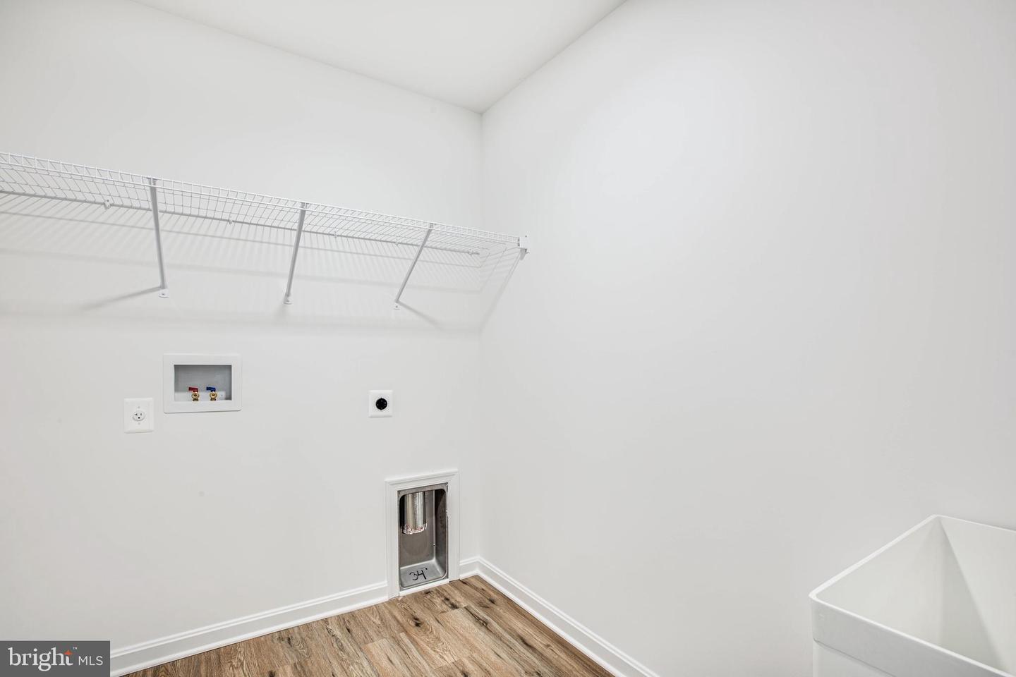 12423 Josephine Ln Property Photo 25