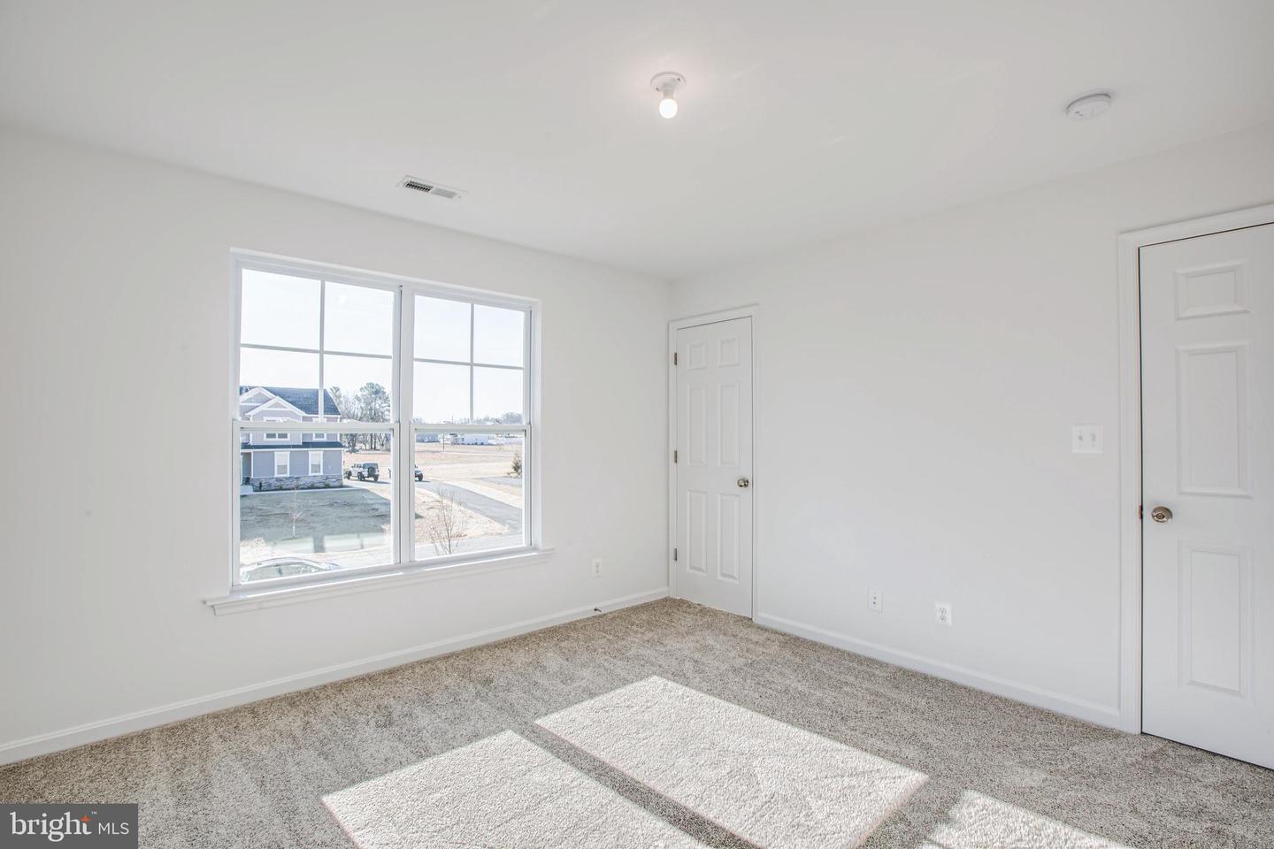 12423 Josephine Ln Property Photo 32