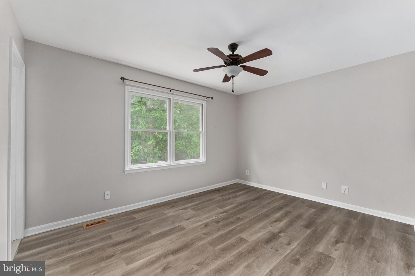 11902 Plantation Dr Property Photo 28