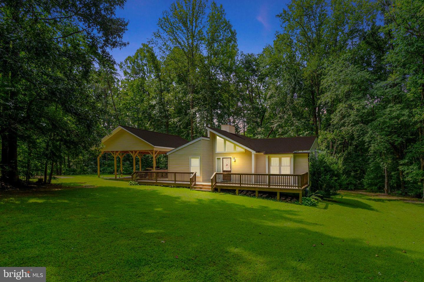 3937 Breaknock Rd Property Photo 5