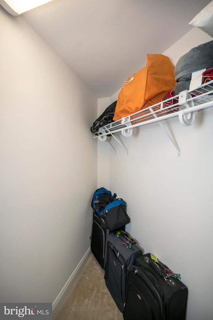7910 Burbank Ave Property Photo 44