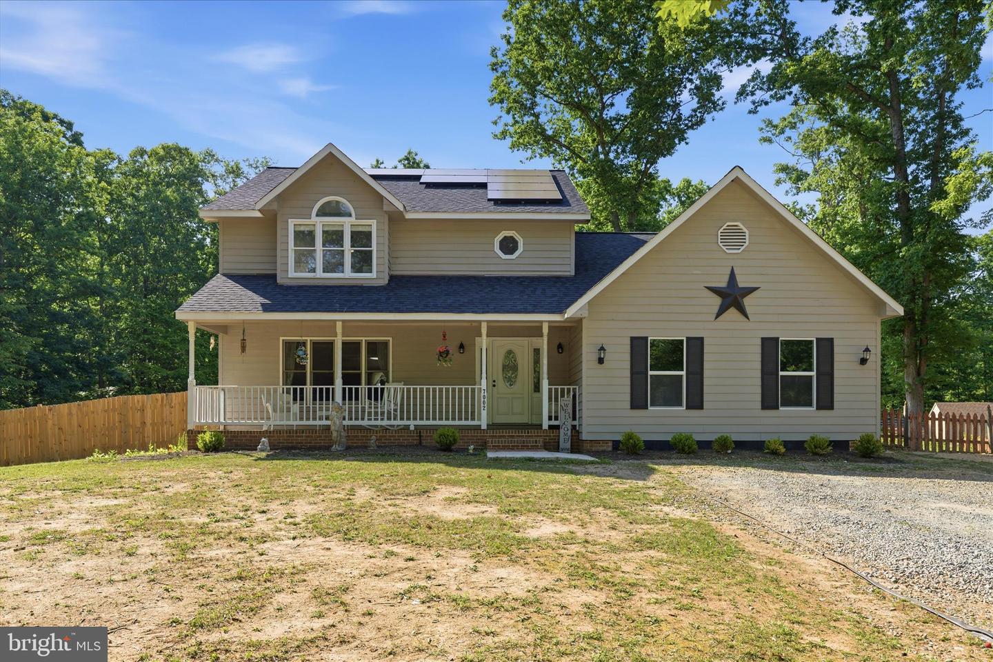 7002 Aspen Ln Property Photo 1