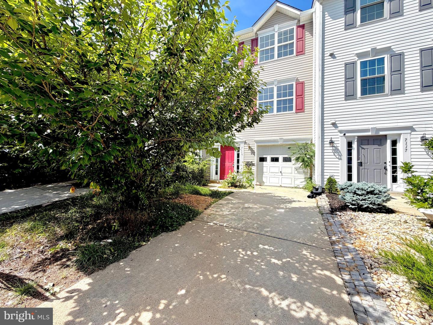 7119 Wytheville Cir Property Photo 1