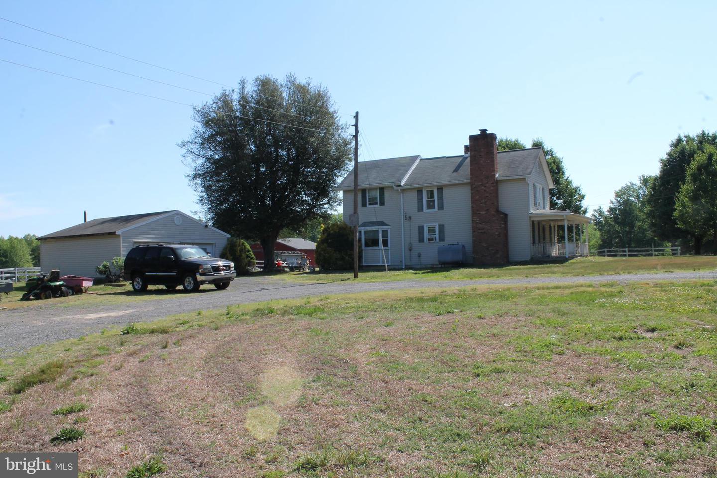 6019 And 6031 Hickory Ridge Rd Property Photo 5