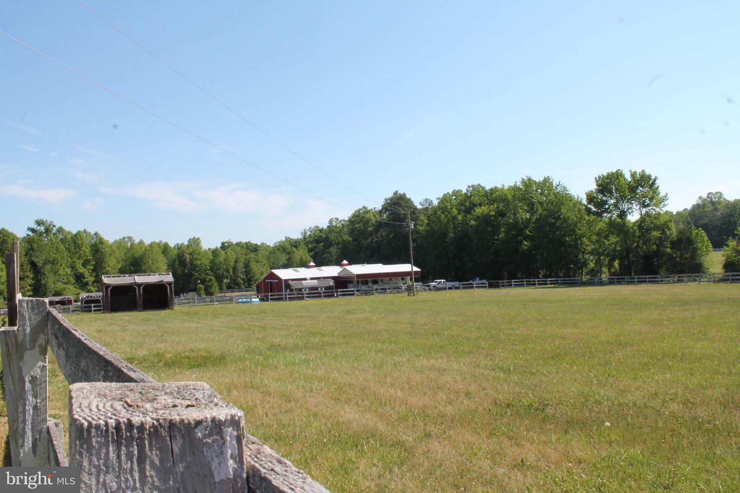 6019 And 6031 Hickory Ridge Rd Property Photo 11