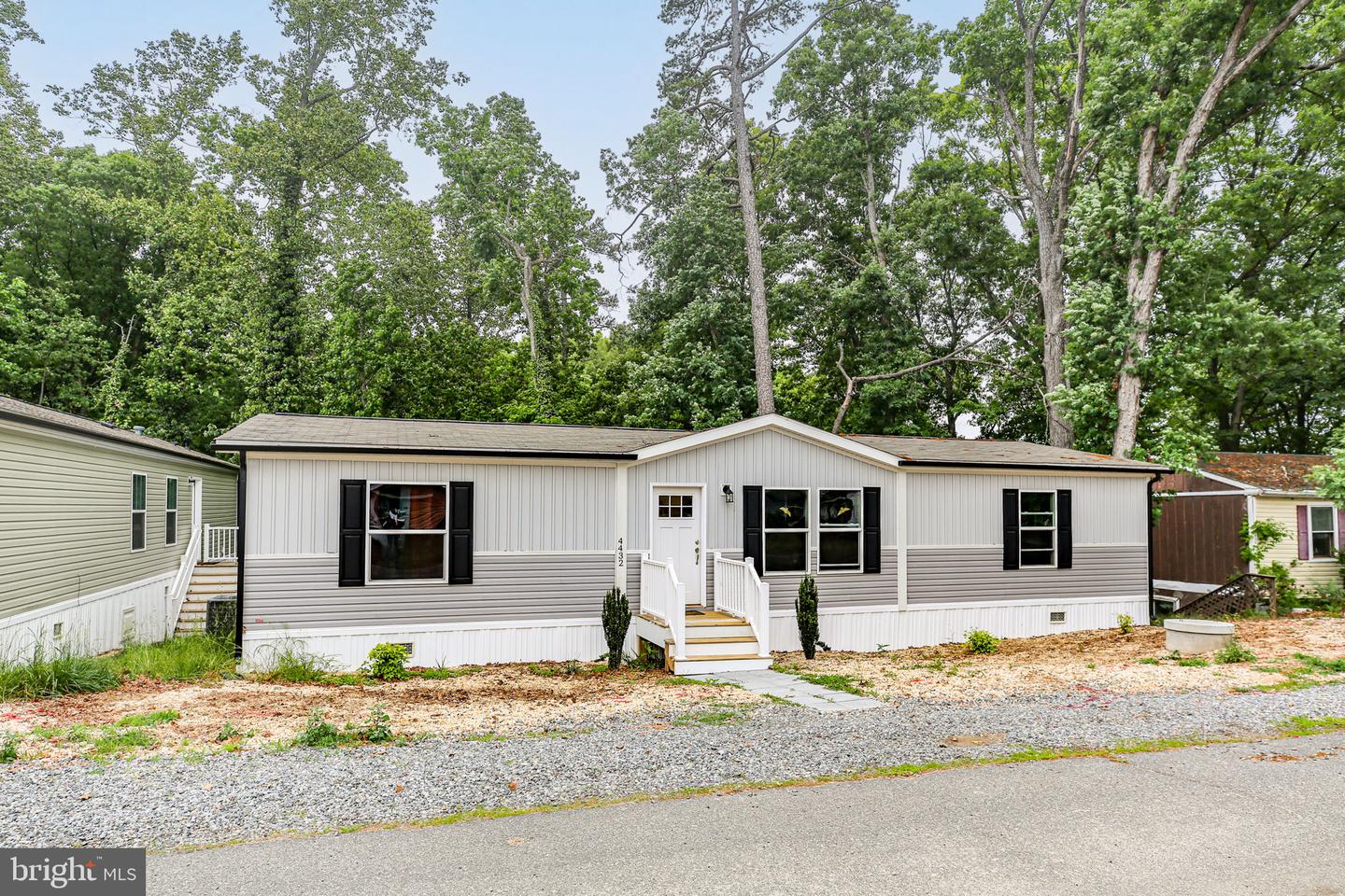 4432 Hotchkiss St Property Photo 1