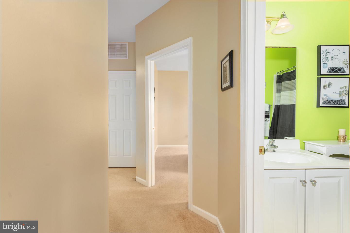 6131 W Greenbrier River Rd Property Photo 38