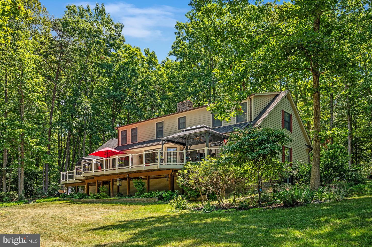 11105 Waddell Rd Property Photo 1
