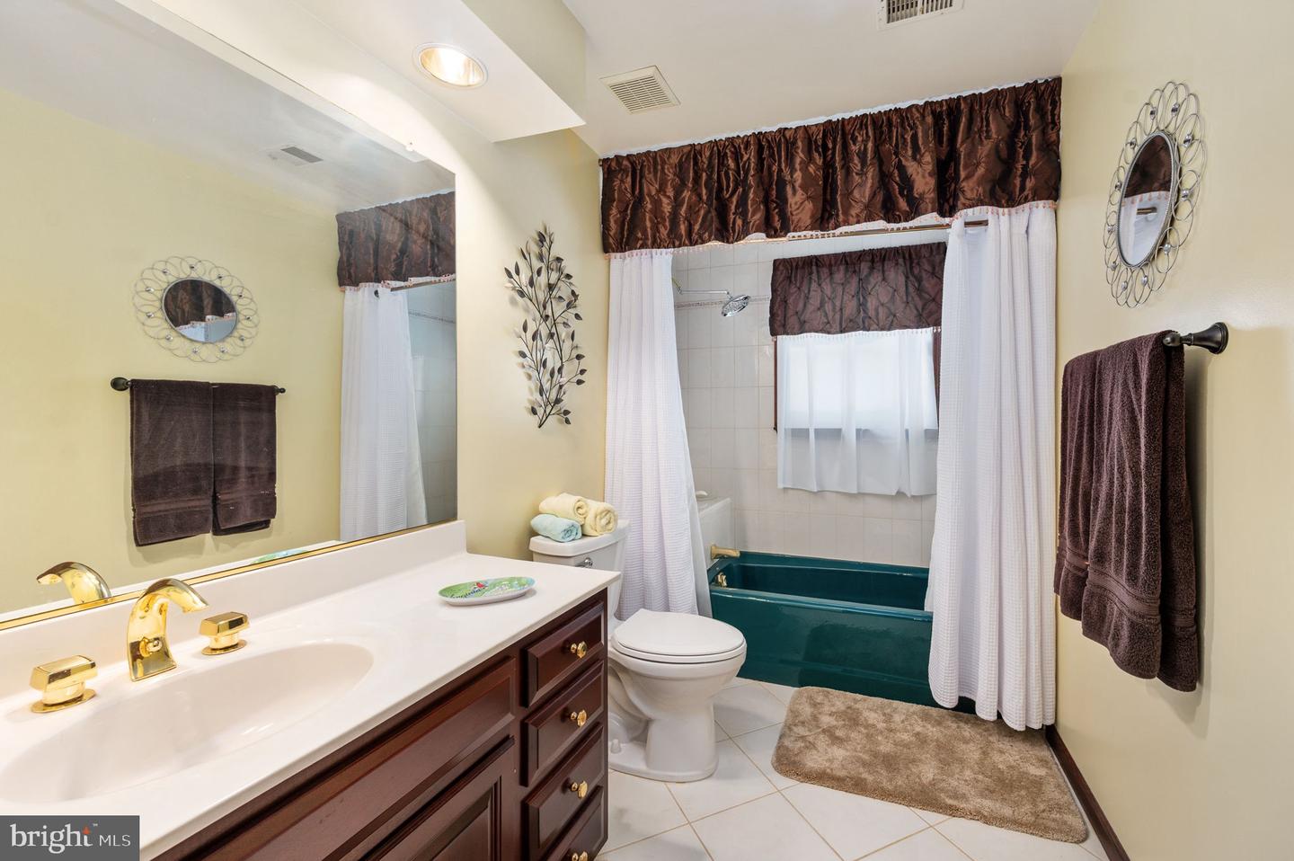 11105 Waddell Rd Property Photo 48