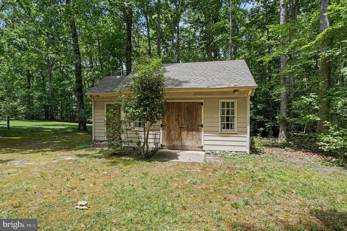13517 5th Corps Ln Property Photo 49