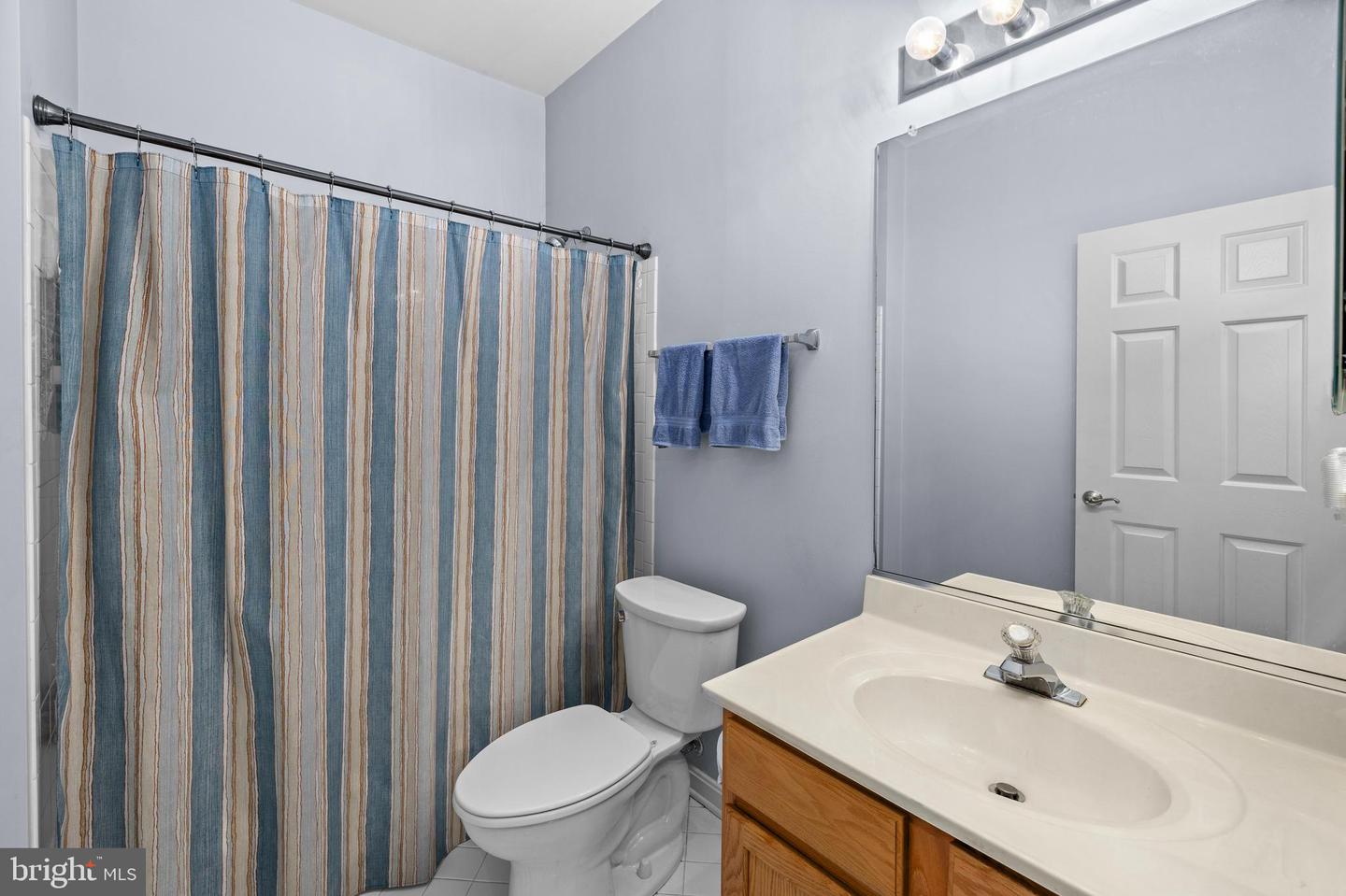 11208 Silversmith Ln Property Photo 11