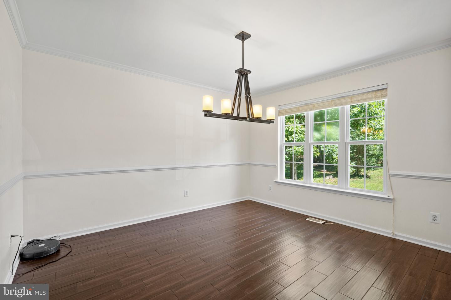 12816 Garrison Ln Property Photo 15