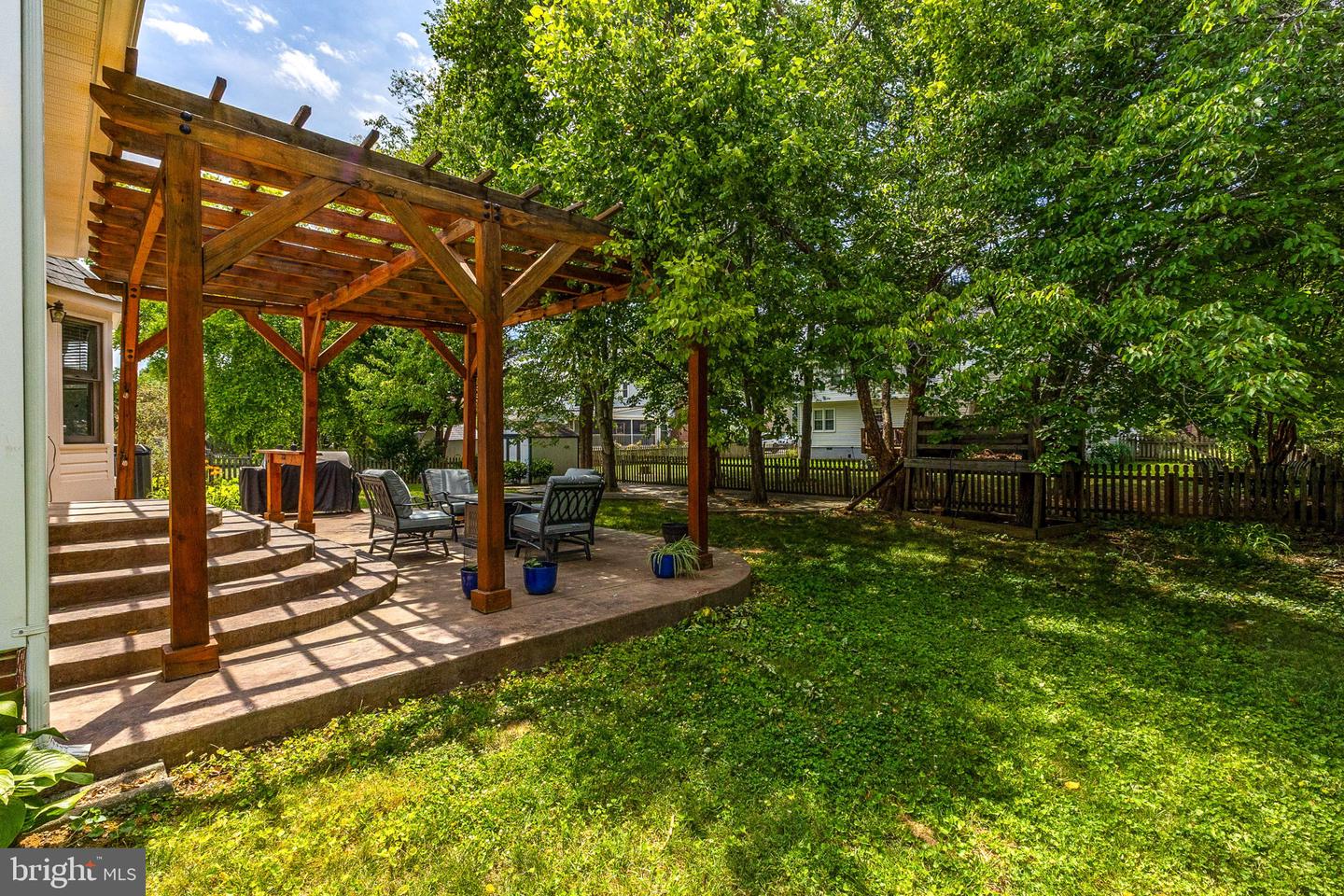 6313 Sweetbriar Dr Property Photo 6