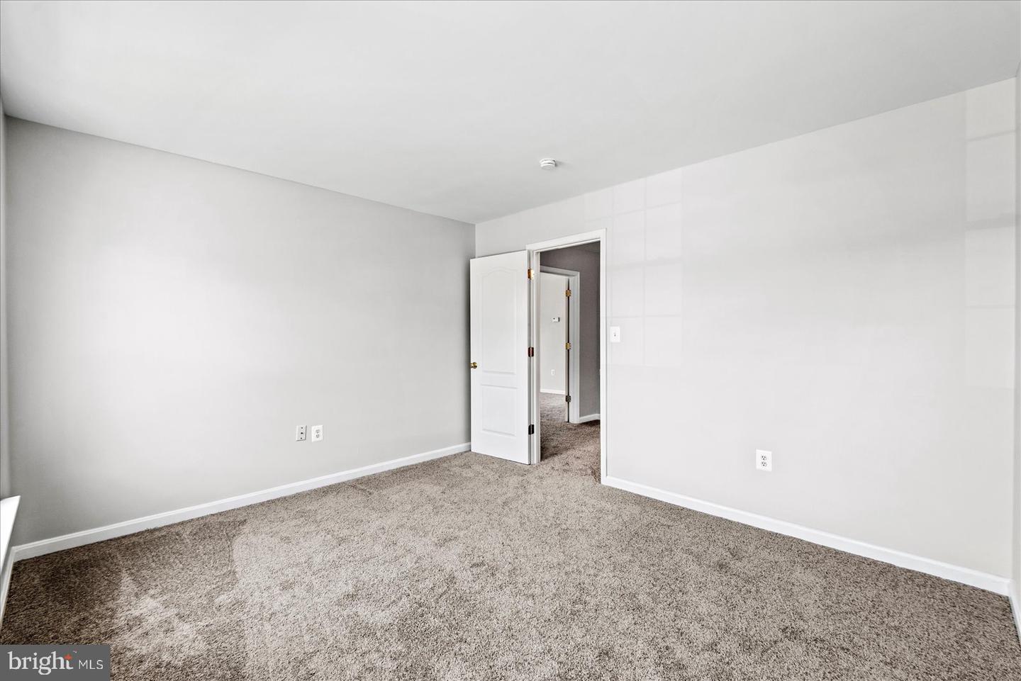 9912 Holland Meadows Ct Property Photo 37