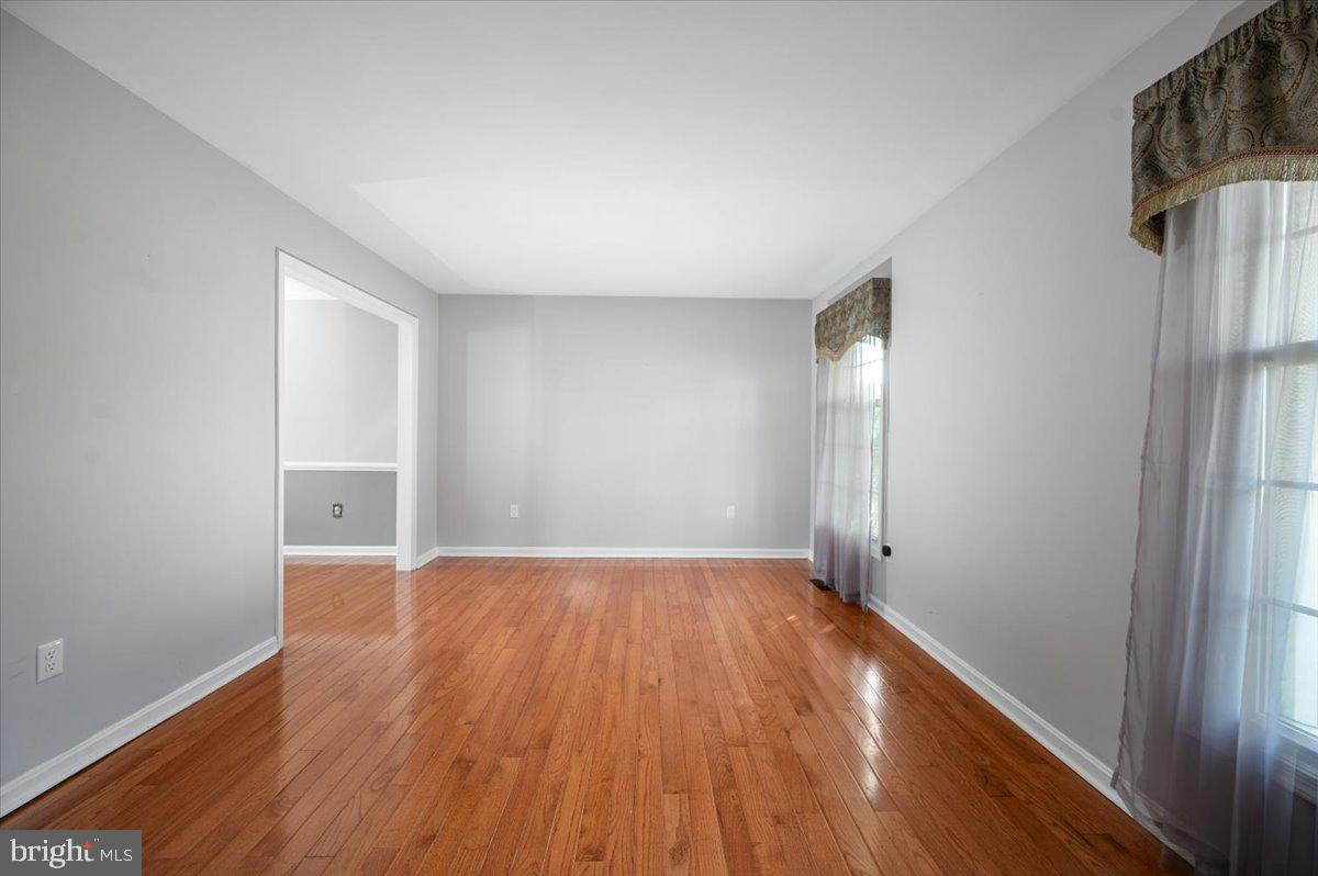 10624 Heather Greens Cir Property Photo 23