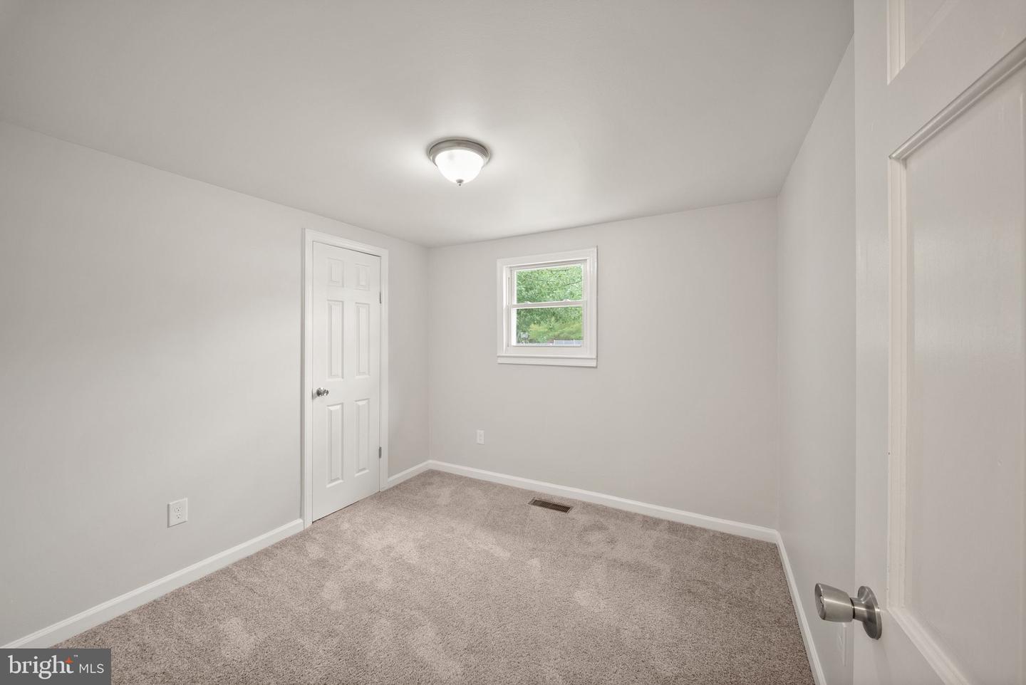 123 Southgate Ave Property Photo 16