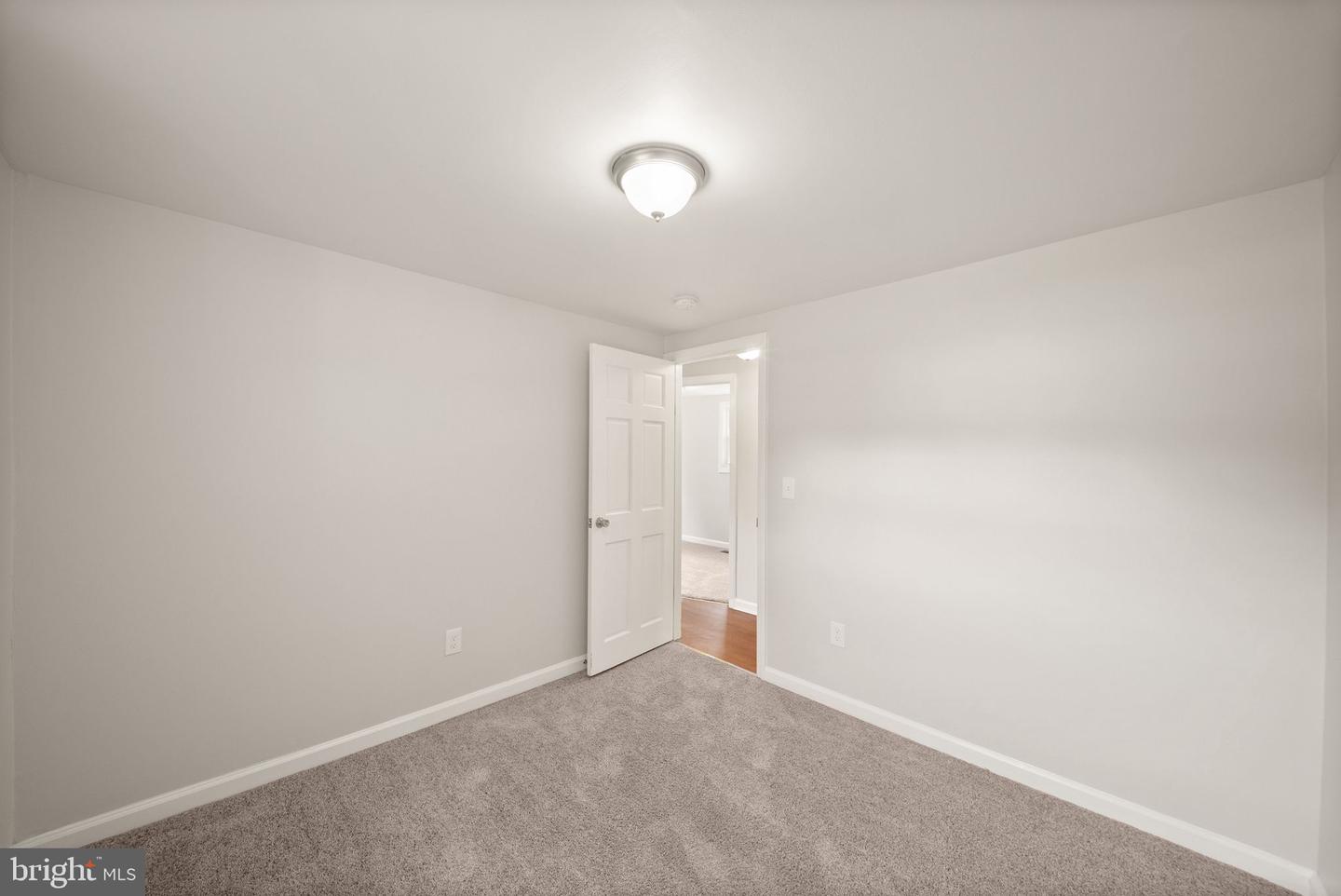 123 Southgate Ave Property Photo 17