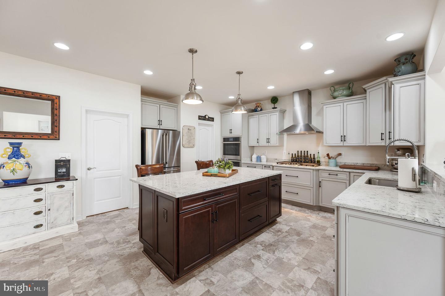 8626 White Fox Cir Property Photo 28