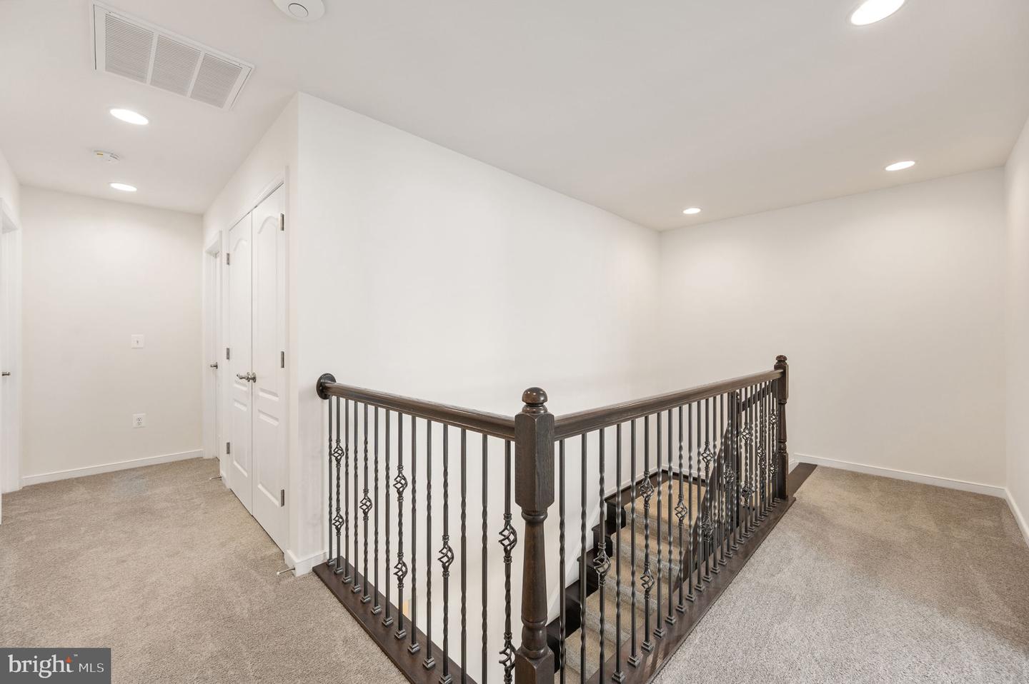 8626 White Fox Cir Property Photo 39
