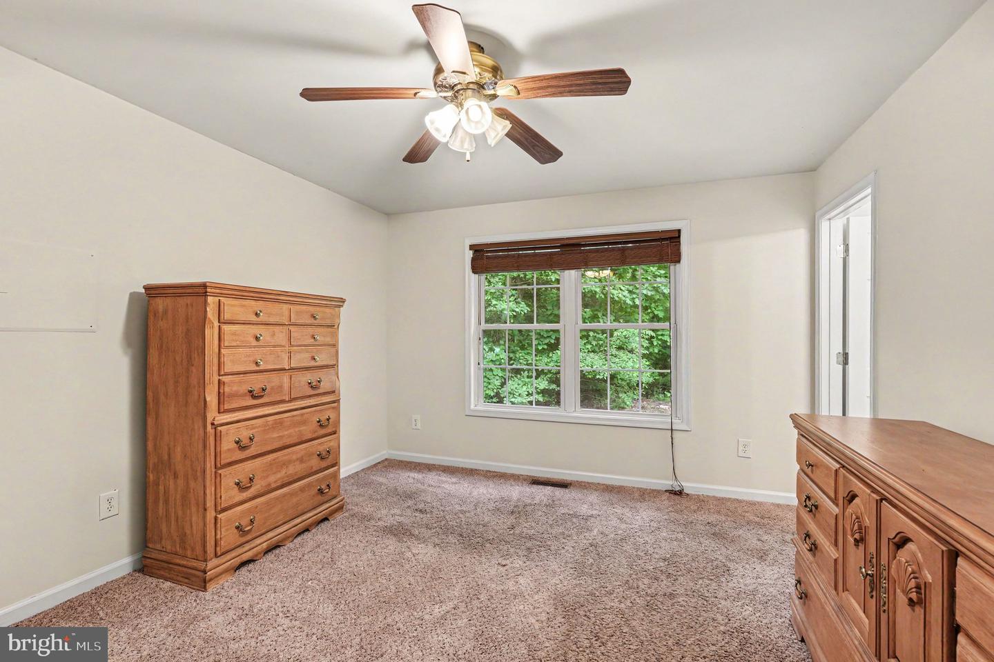 8531 Livingston Ct Property Photo 14