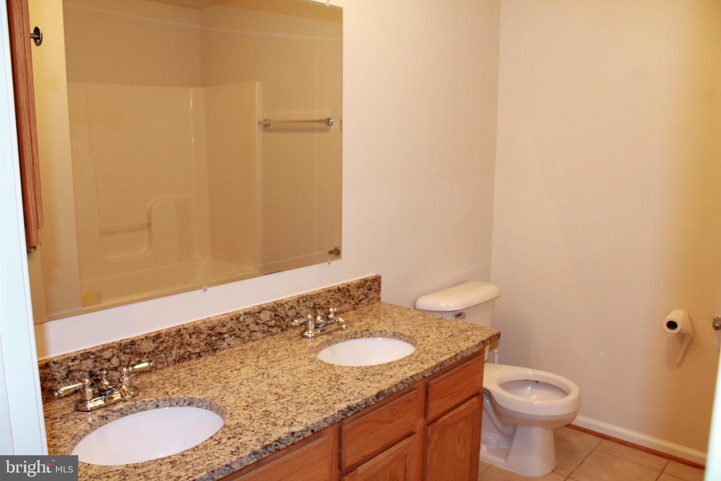 8531 Livingston Ct Property Photo 51