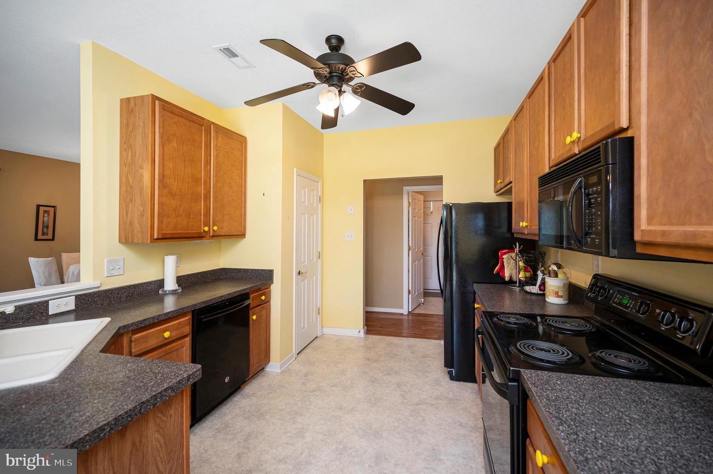 6606 Twin Cedars Ct Property Photo 16